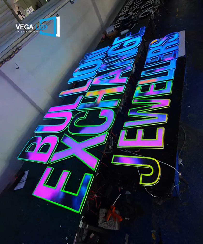 Biển báo chữ nổi LED 3D chống nước ngoài trời, hiệu ứng chuyển động RGB tùy chỉnh - LIC010